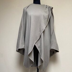 C'est Simone Vintage 1960's Taupe 100% Wool Cape Jacket  Poncho